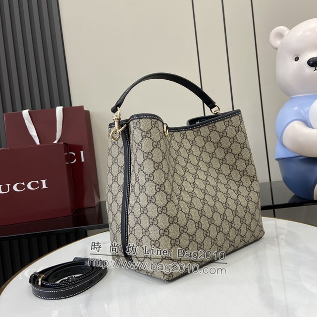 Gucci專櫃古馳最新款Emblem系列小號肩背包 jh2372型號：815103